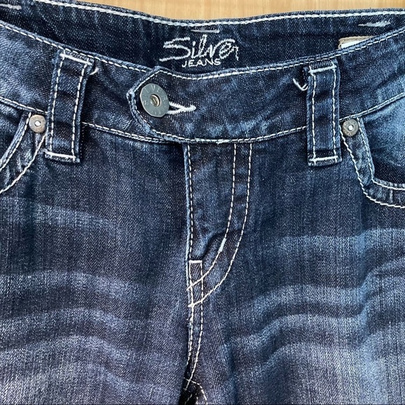 SILVER JEANS Sz 31 Tuesday Bootcut Faded Whisker  Dark Jeans - Picture 4 of 13